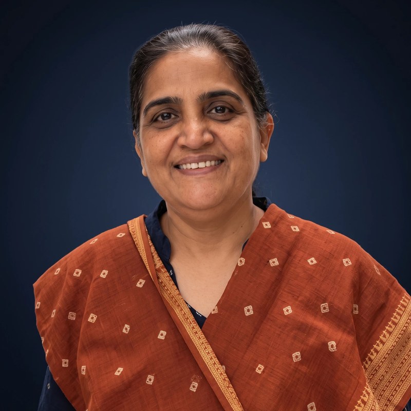 Prof. (Dr) Rashmi M. Oza, portrait